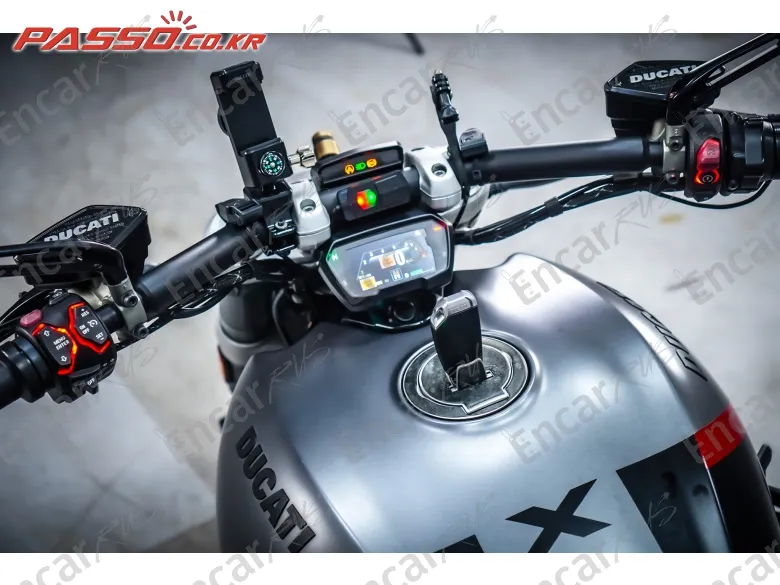DUCATI X DIAVEL BLACK STAR - фото 3