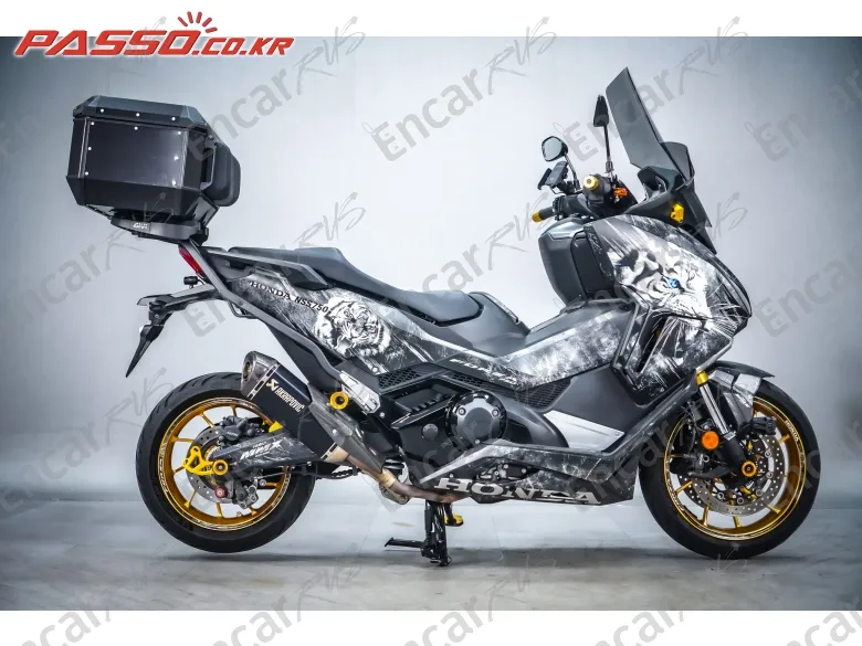 Honda Forza 750 - фото 0