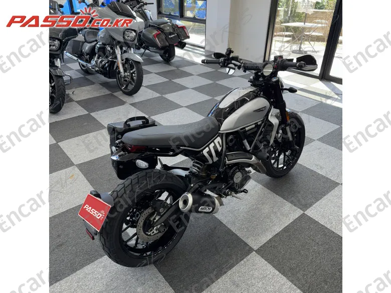 Ducati Scrambler Icon - фото 2