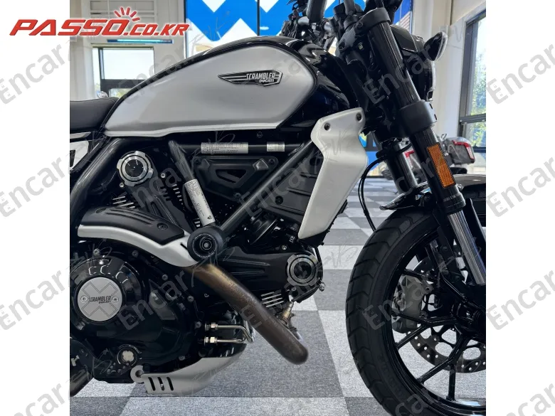 Ducati Scrambler Icon - фото 4
