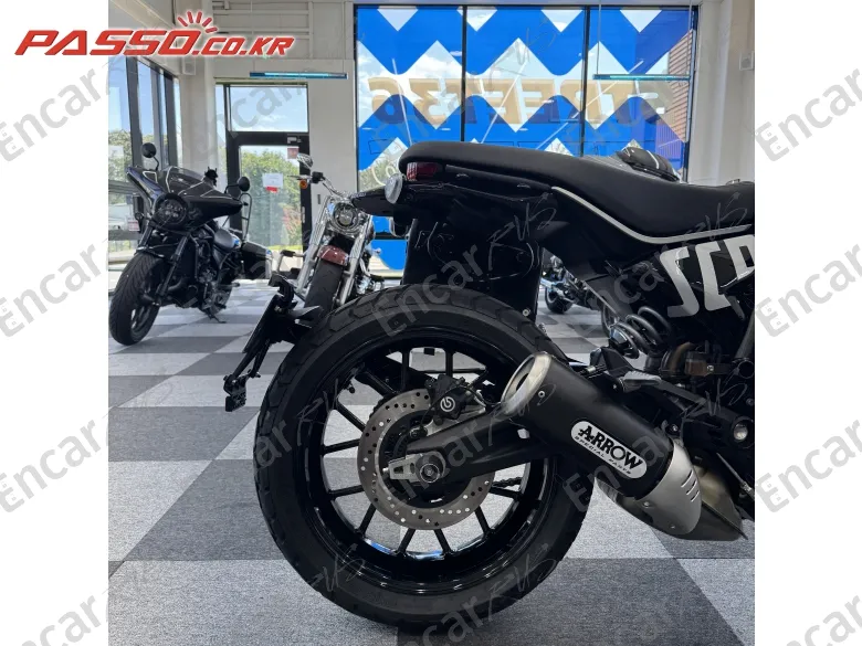 Ducati Scrambler Icon - фото 5