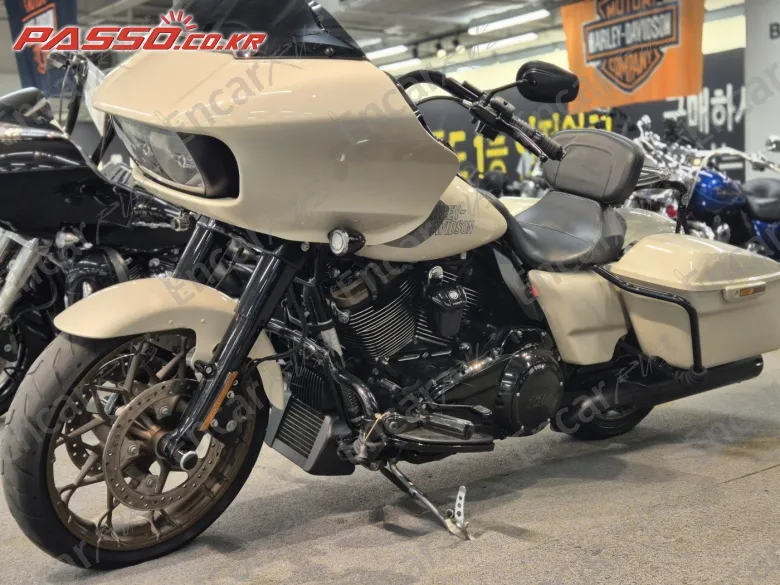 Harley-Davidson Road Glide St - фото 1