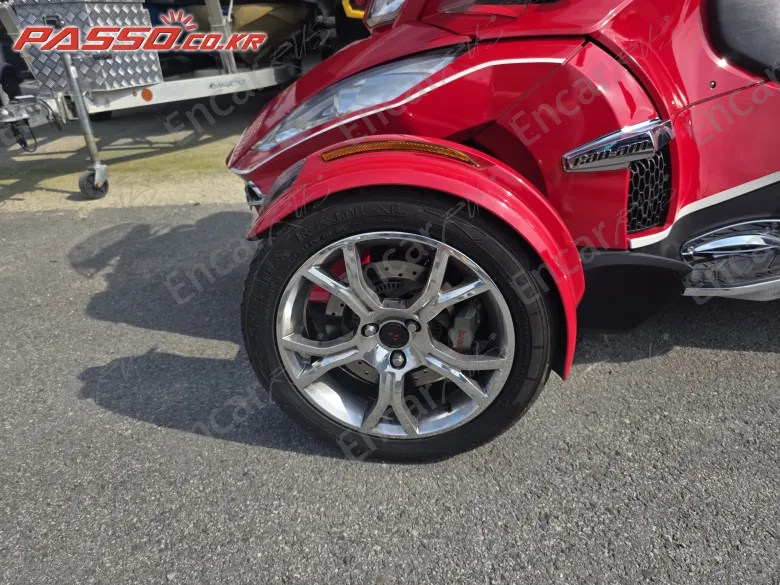 Brp Can-Am Spyder Rt - фото 4