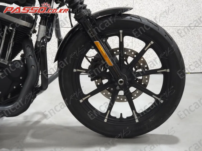 HARLEY-DAVIDSON XL 883 N - фото 5