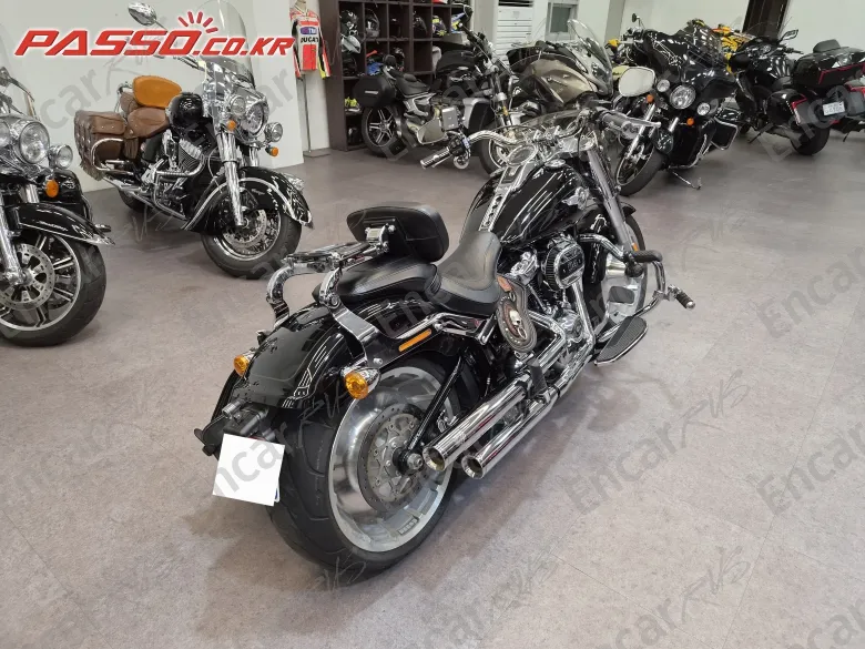 Harley-Davidson Fat Boy 114 - фото 3