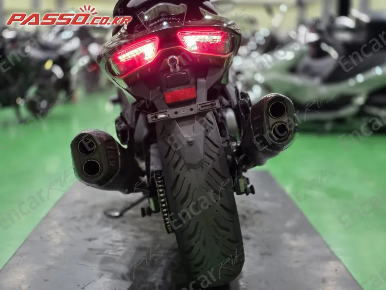 Suzuki Gsx R 1300 Hayabusa - фото 2