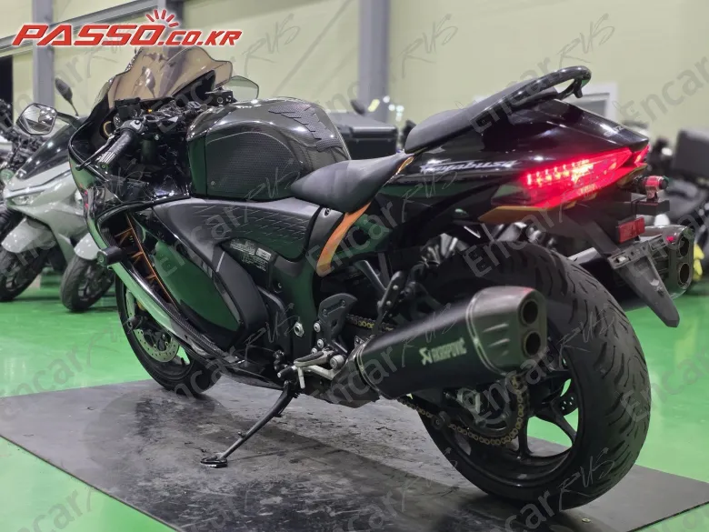 Suzuki Gsx R 1300 Hayabusa - фото 4