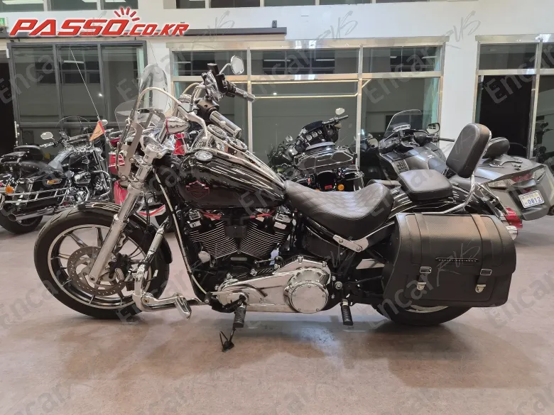 HARLEY-DAVIDSON SOFTAIL LOW RIDER - фото 1