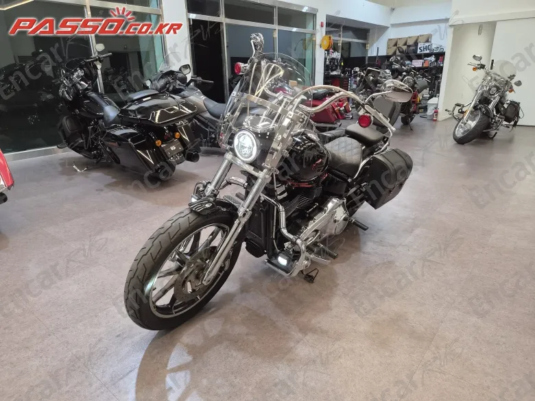 HARLEY-DAVIDSON SOFTAIL LOW RIDER - фото 3
