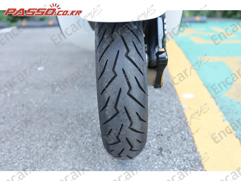 VESPA GTS 125 SUPER SPORTS - фото 5
