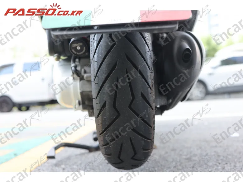 VESPA GTS 125 SUPER SPORTS - фото 6