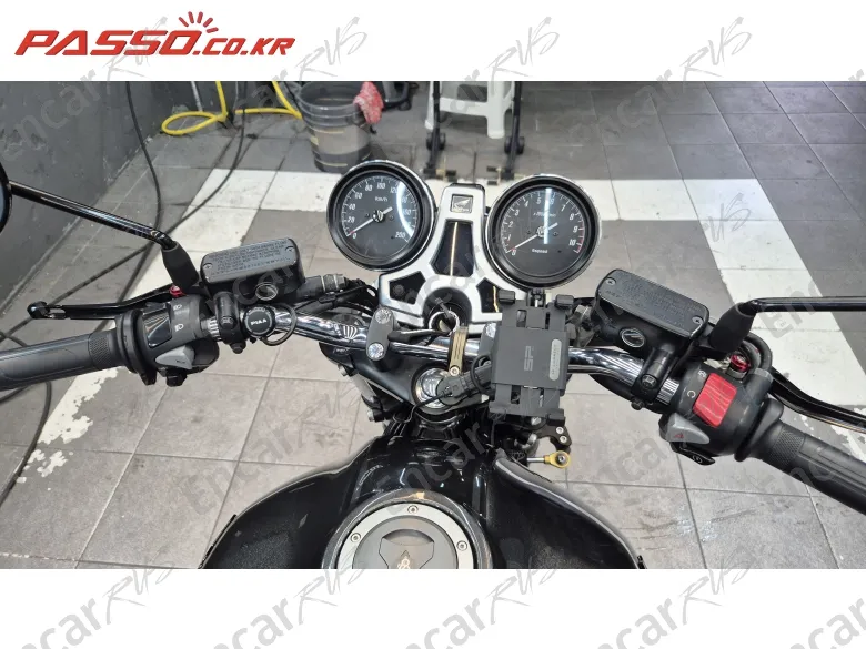 HONDA CB 1100 RS - фото 3