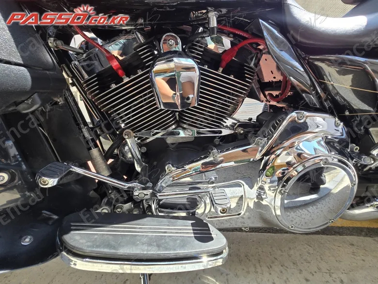 HARLEY-DAVIDSON FLTR - фото 4
