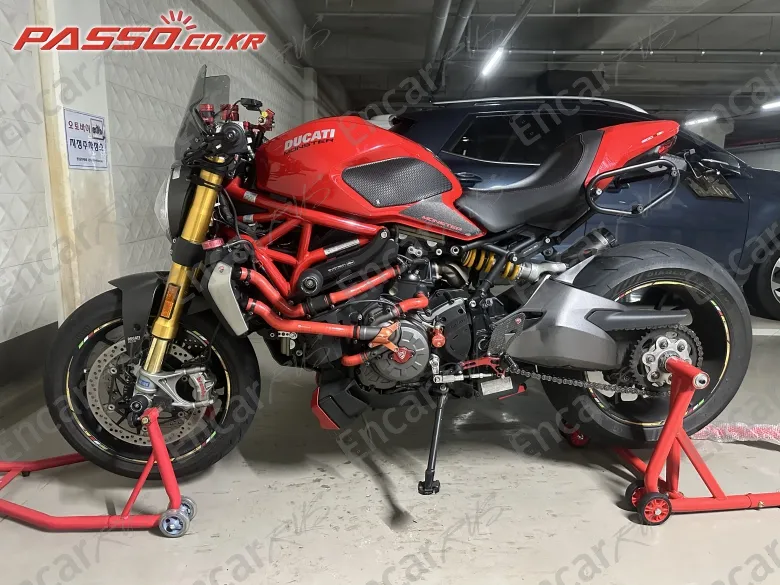 DUCATI MONSTER 1200 S - фото 1