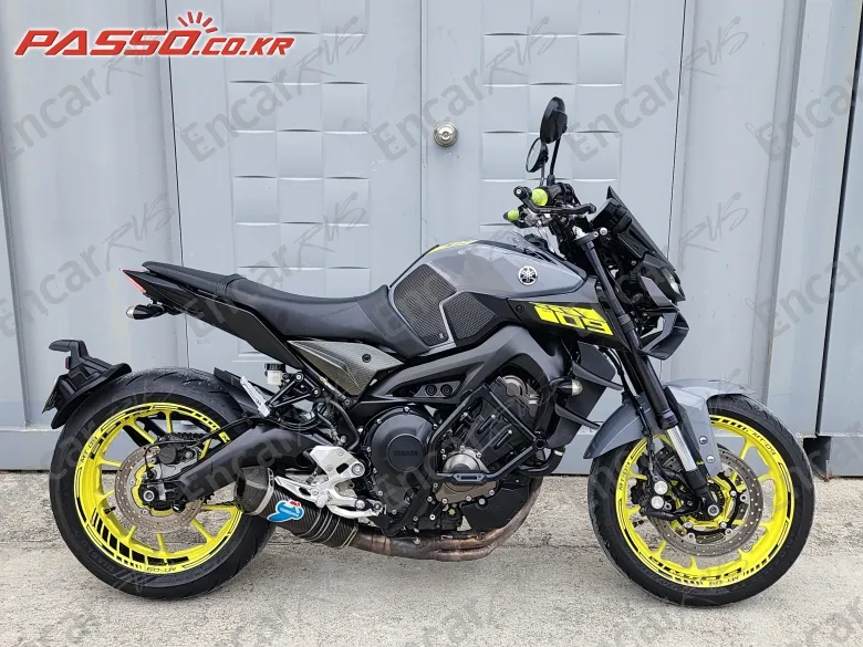 YAMAHA MT 09 - фото 0