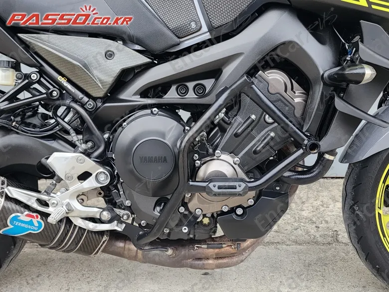 YAMAHA MT 09 - фото 4