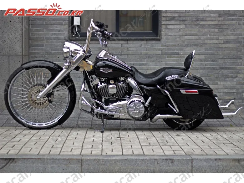 HARLEY-DAVIDSON FLHR - фото 1