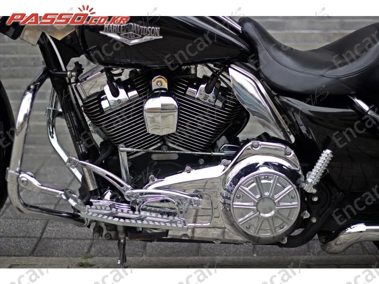 HARLEY-DAVIDSON FLHR - фото 4