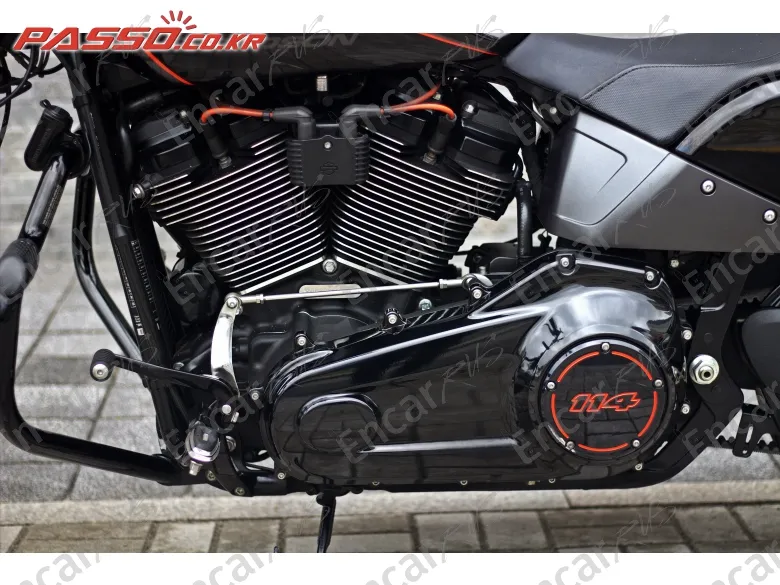 HARLEY-DAVIDSON FXDR 114 - фото 4