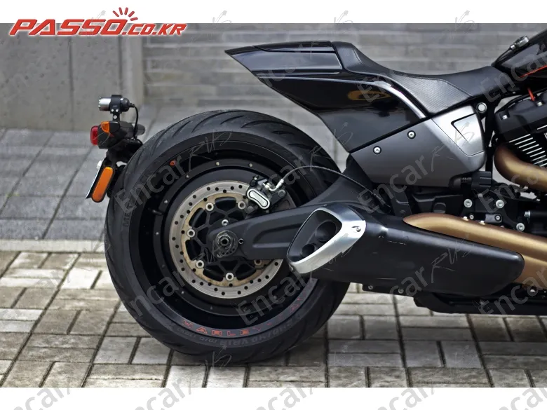 HARLEY-DAVIDSON FXDR 114 - фото 6