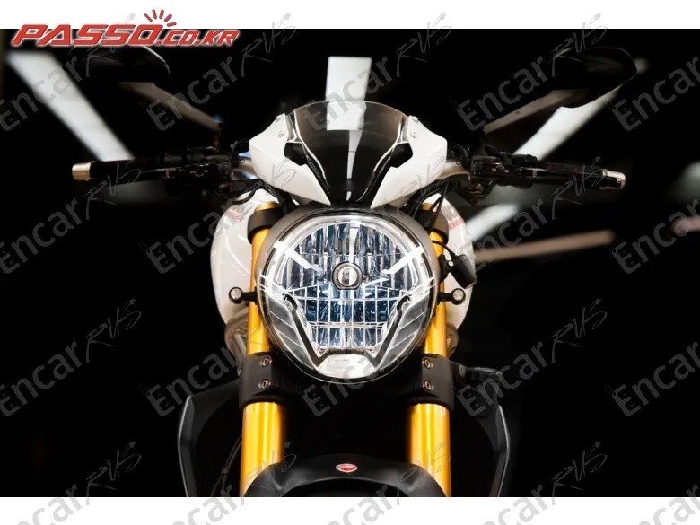 Ducati Monster 1200 S - фото 4
