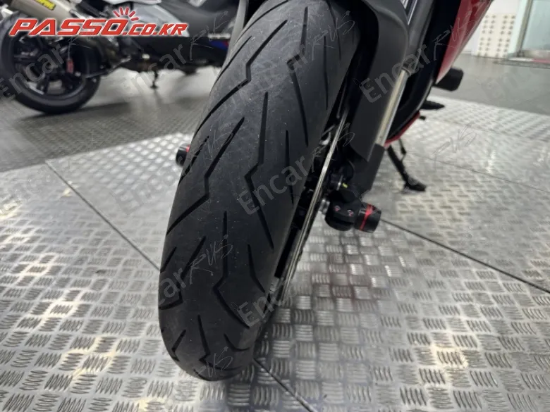 Ducati Diavel V4 - фото 5