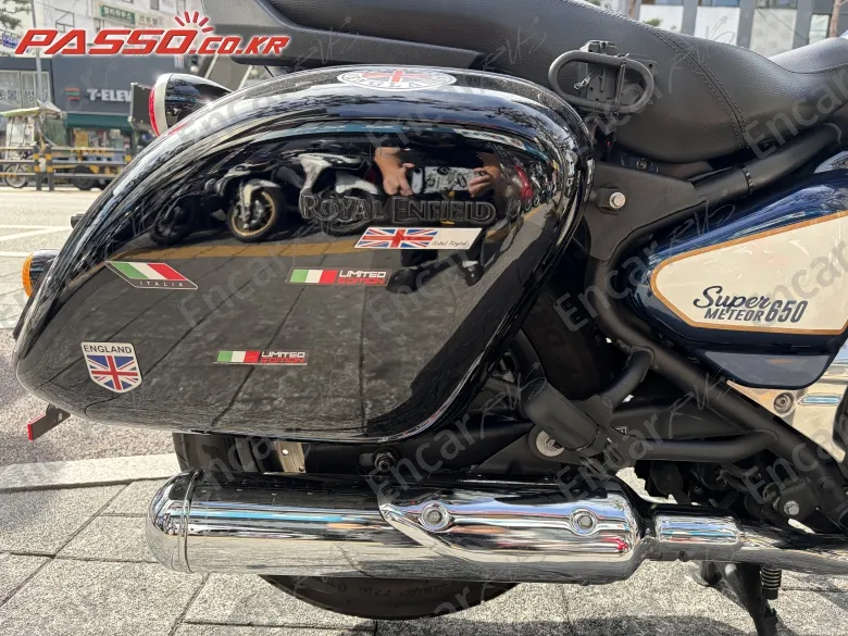 ROYAL ENFIELD SUPER METEOR 650 - фото 4
