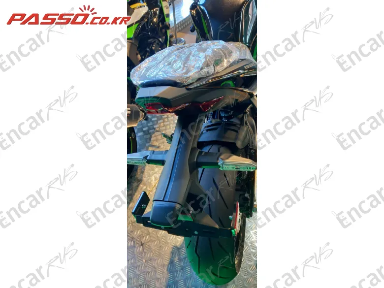 KAWASAKI ZX 6 R - фото 2