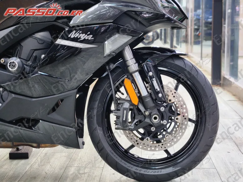 KAWASAKI NINJA 1000 SX ABS - фото 4