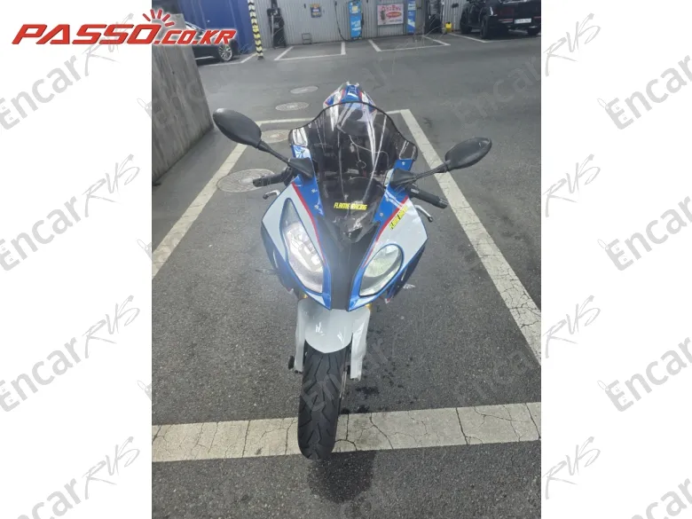BMW S 1000 RR - фото 4