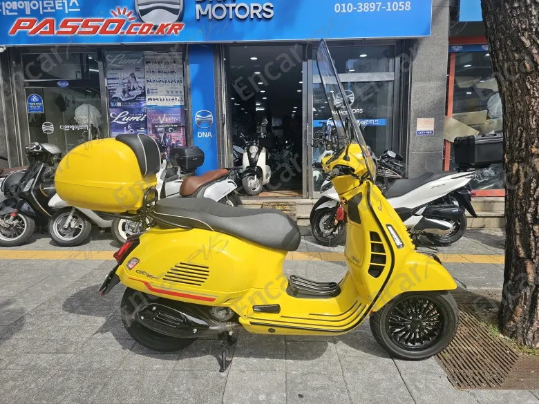Vespa Gts 300 Super Sport - фото 0