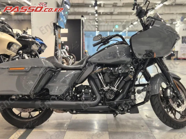 Harley-Davidson Road Glide St - фото 0