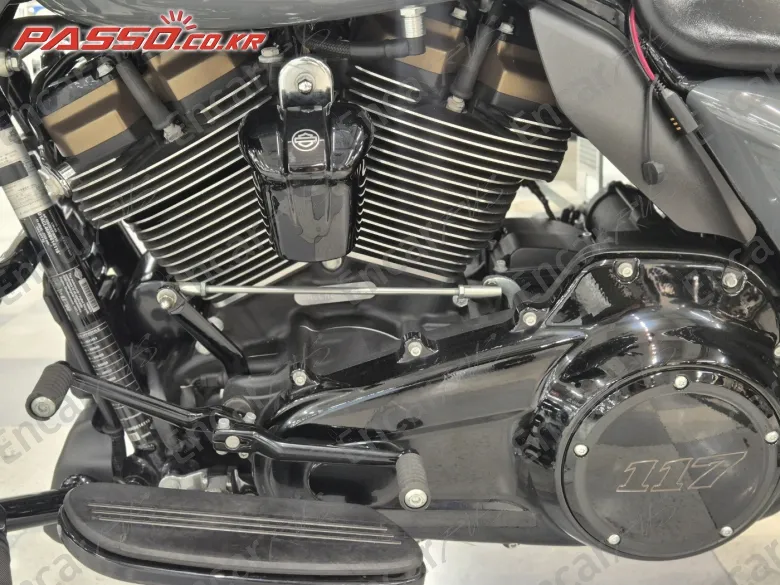 Harley-Davidson Road Glide St - фото 4