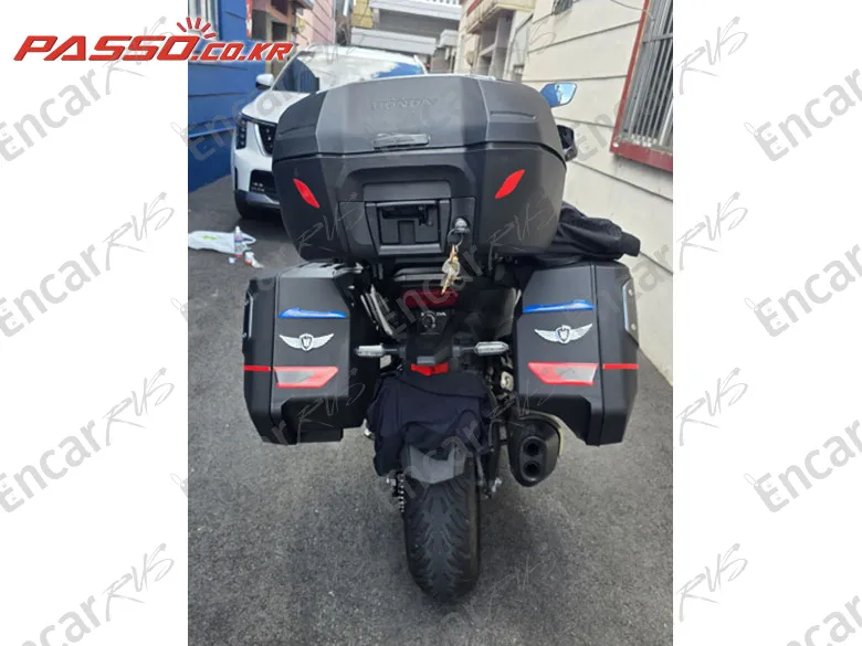 HONDA NT 1100 DCT - фото 2
