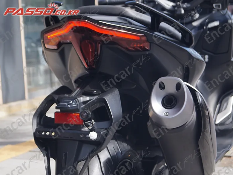 Yamaha T Max 560 - фото 6