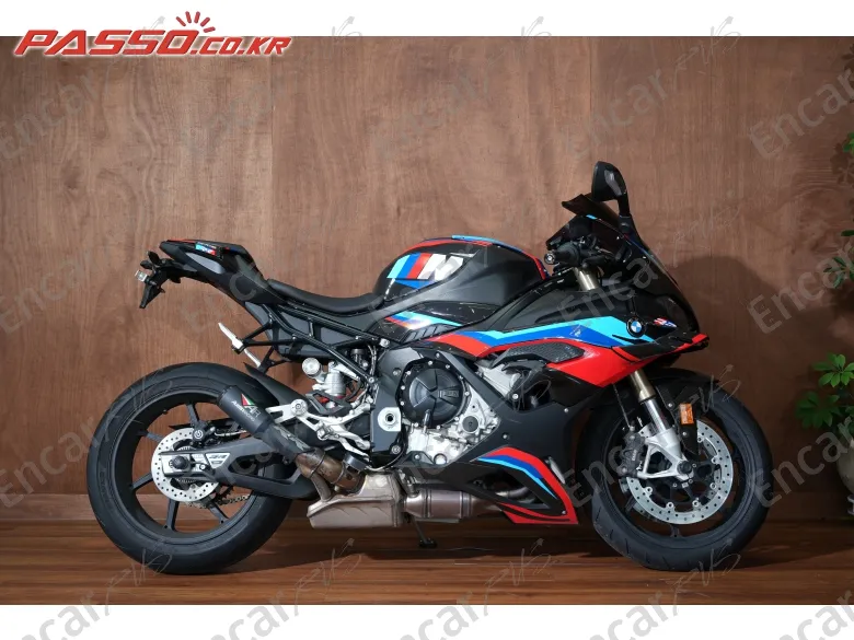 BMW S 1000 RR - фото 0