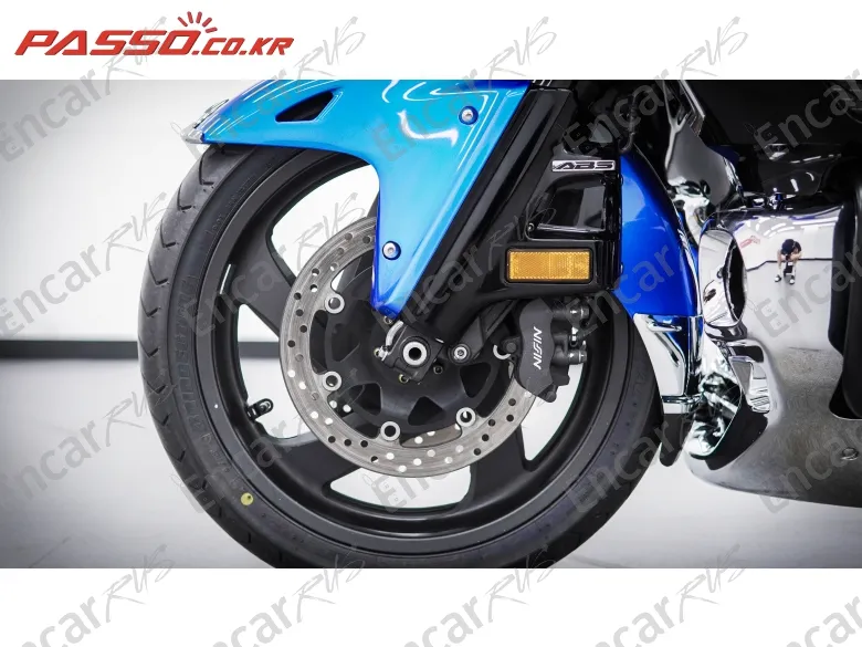 Honda Goldwing 1800 - фото 5