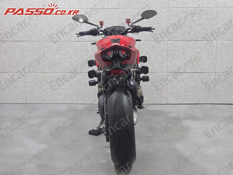 Ducati Streetfighter V4 S - фото 2
