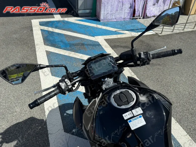 Kawasaki Z 900 Abs - фото 3