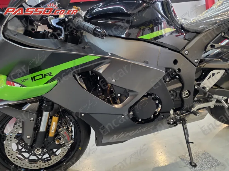 Kawasaki Zx 10 R - фото 4