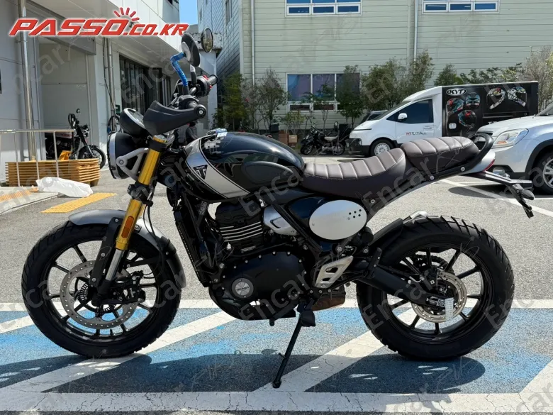 Triumph Scrambler 400 X - фото 1