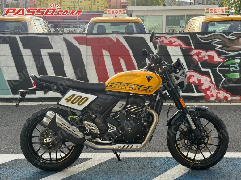 TRIUMPH TRACKER 400 - фото 0