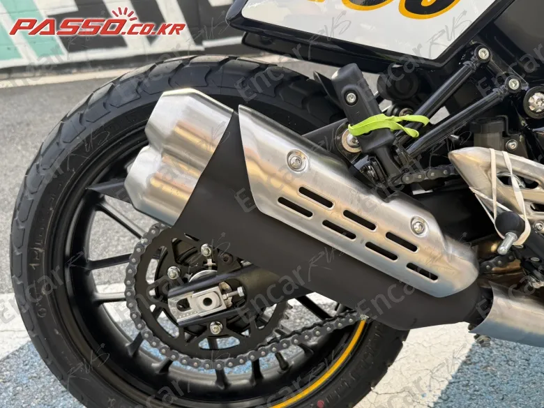 TRIUMPH TRACKER 400 - фото 6