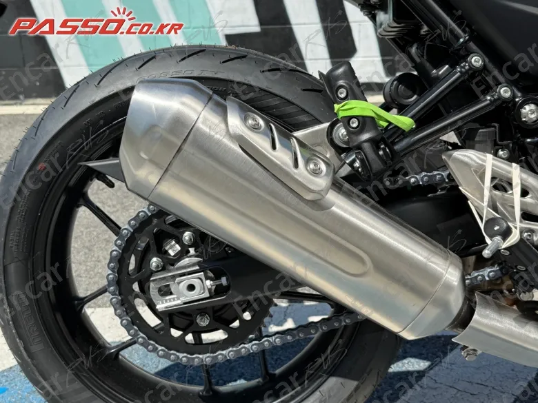 TRIUMPH THRUXTON 400 - фото 6