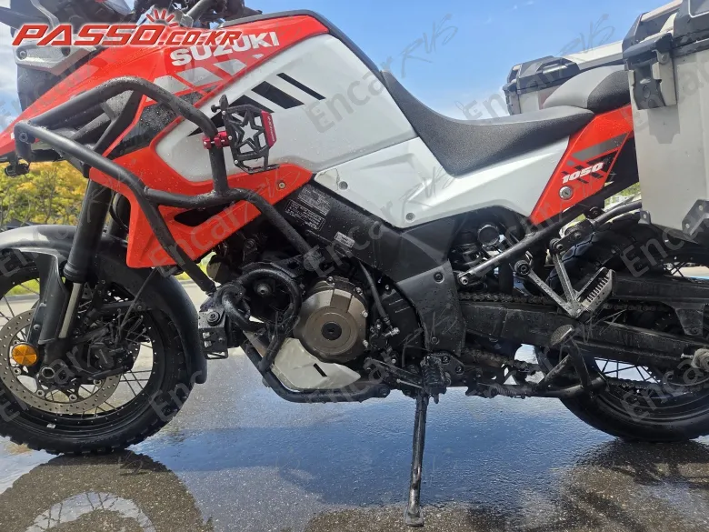 Suzuki V Strom 1050 Xt - фото 1