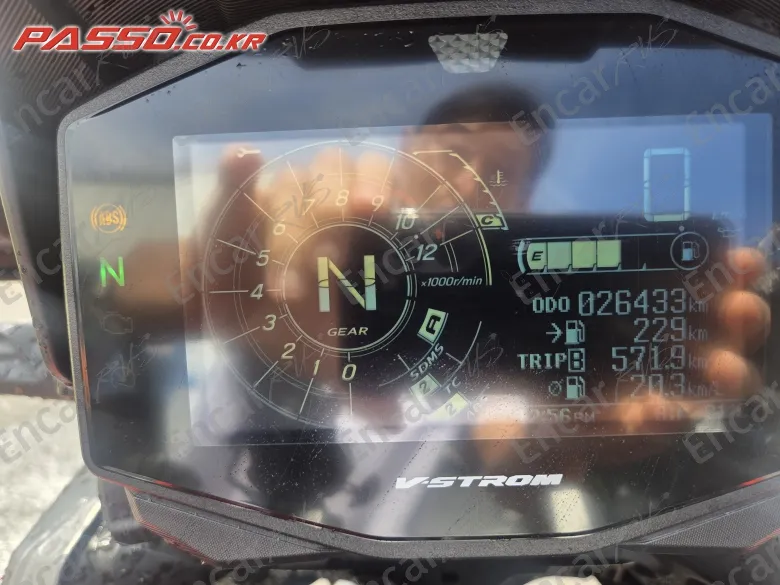 Suzuki V Strom 1050 Xt - фото 4