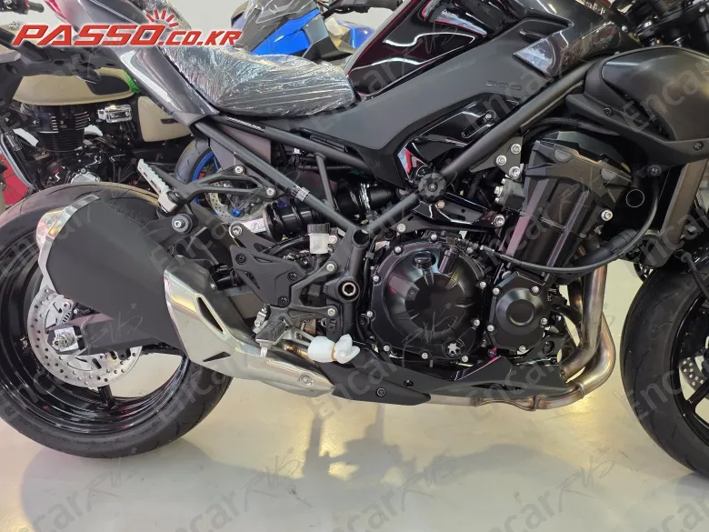 KAWASAKI Z 900 ABS - фото 6