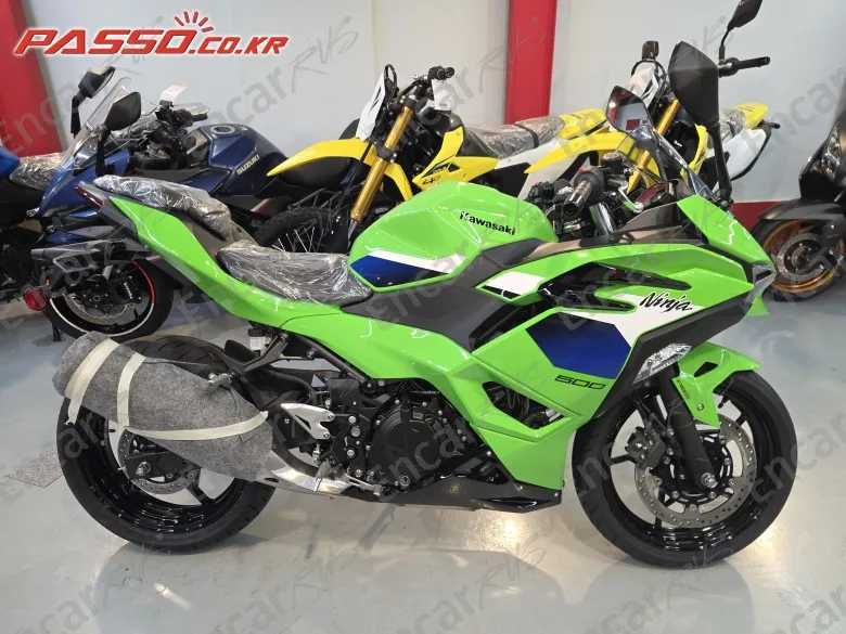 KAWASAKI ZX 500 R - фото 0