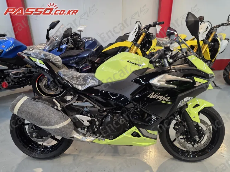KAWASAKI ZX 500 R - фото 0