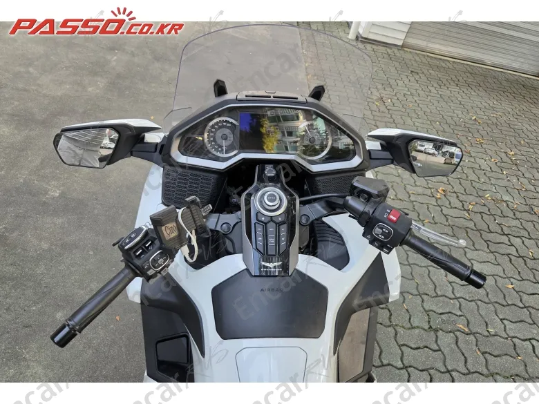 HONDA GOLDWING TOUR DCT AIRBAG - фото 3